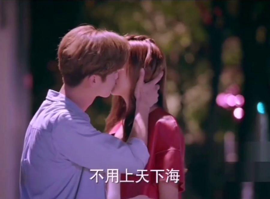 我们有可能拥有美剧《老友记》般的都市生活吗？| 现象观察