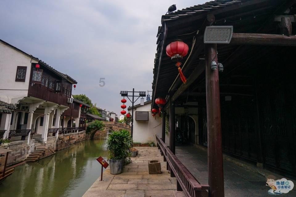 屋顶光伏发电价格？
